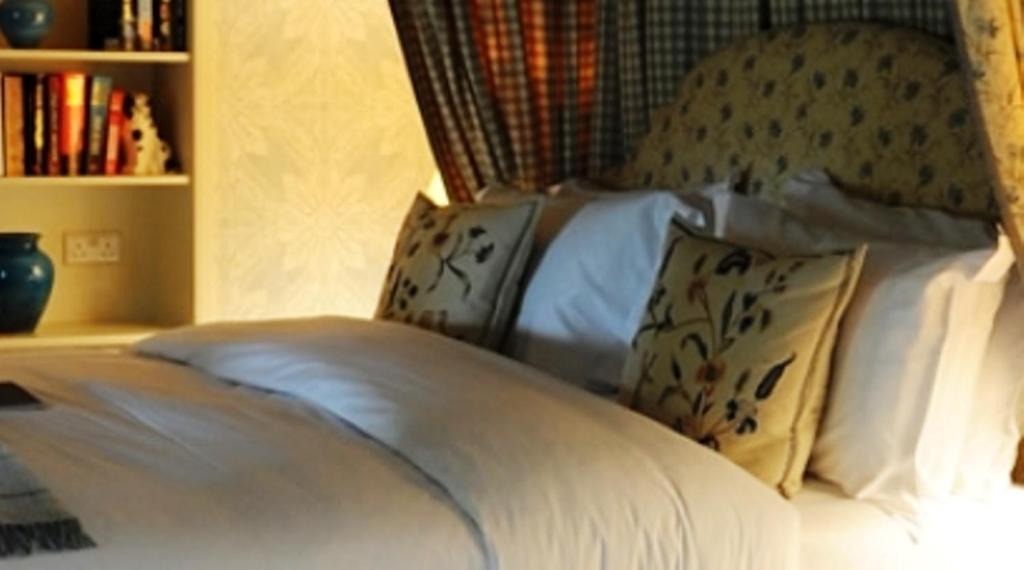 The Loch Lomond Arms Hotel Luss Luaran gambar